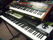 Keyboards / Electronic Musik Instrumente, Backline / Instrumente, acustronics.ch